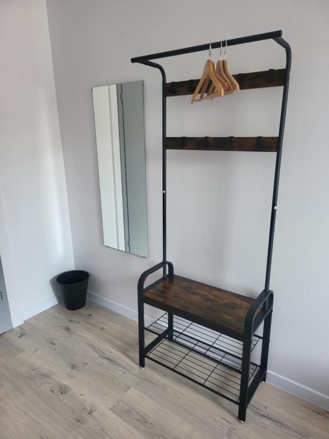 Rooms4Rest Wiertnicza - Private Rooms For Tourists - Atr Consulting Sp, Z O,O, Varsovia Exterior foto