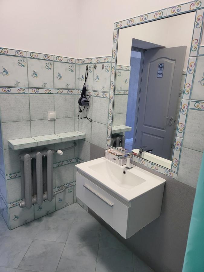 Rooms4Rest Wiertnicza - Private Rooms For Tourists - Atr Consulting Sp, Z O,O, Varsovia Exterior foto